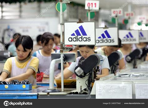 waar wordt adidas geproduceerd|adidas shoe factory.